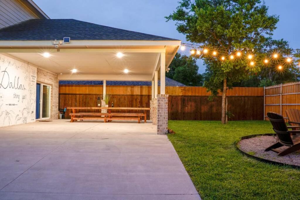 Dallas 4Br Large Yard W Hot Tub , Fire Pit And Basketball Hoop Exterior foto